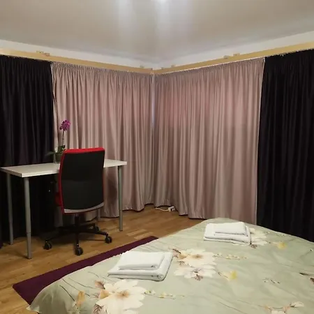 Apartment Ultracentral 4 *
